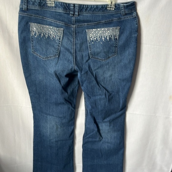 Apt. 9  Jeans Bootcut Leg - Picture 6 of 13